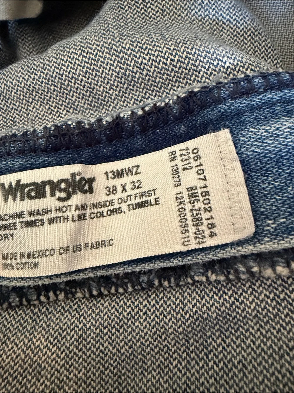 Wrangler relaxed fit